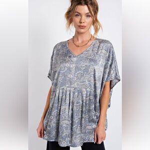 easel Blue Gray Paisley V-Neck Babydoll Tunic